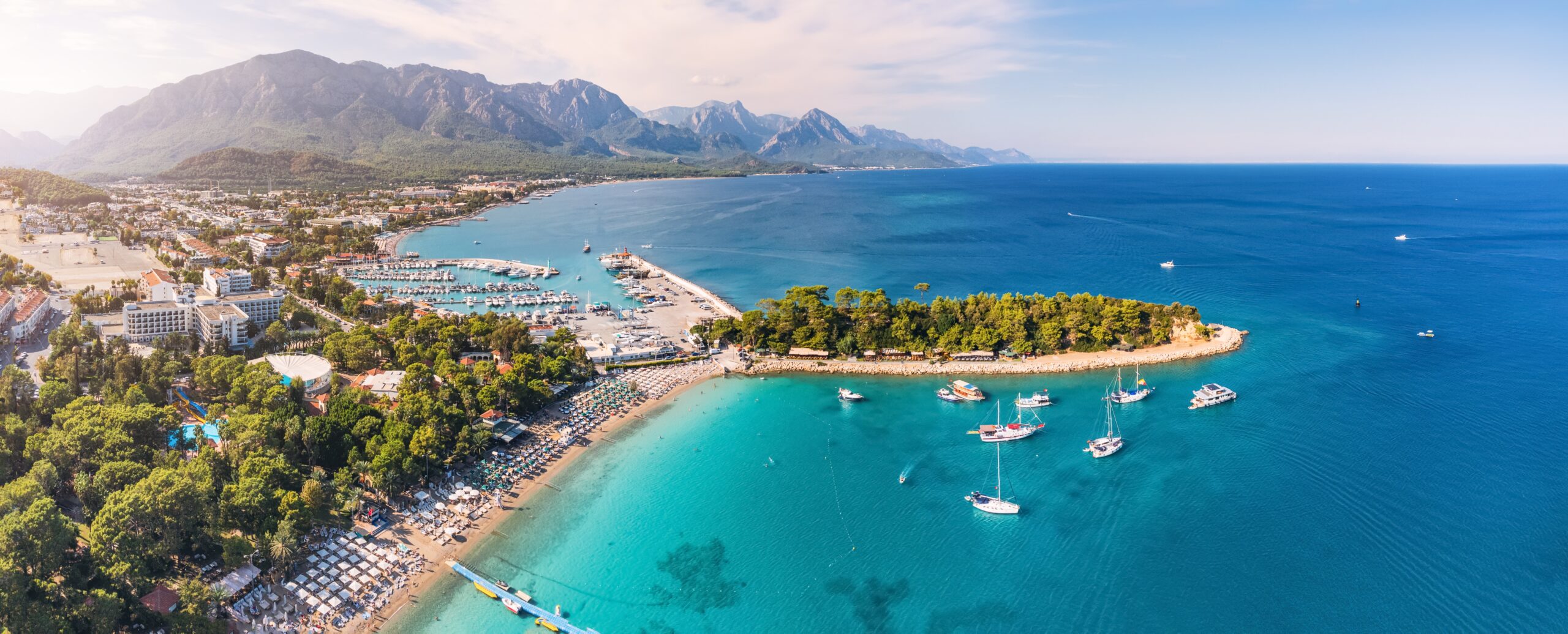 The,Essence,Of,Kemer,Resort,Town,,Turkey’s,Coastal,Charm,With