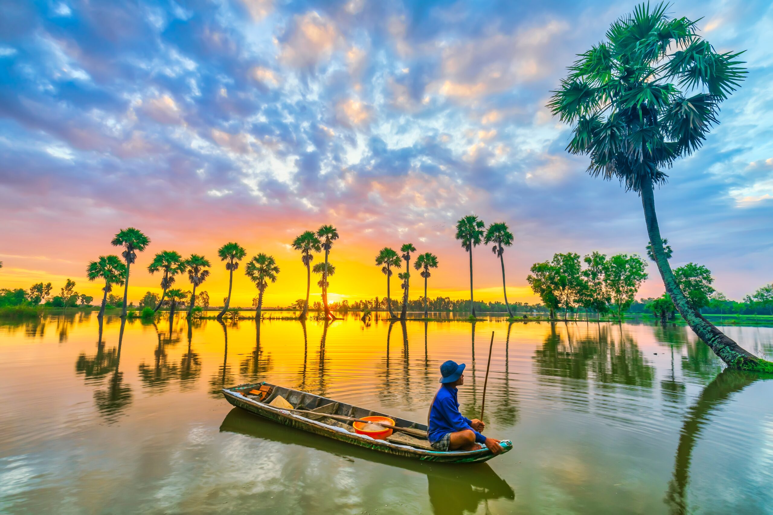 An,Giang,,Vietnam,-,September,12,,2022:,Silhouette,Of,A