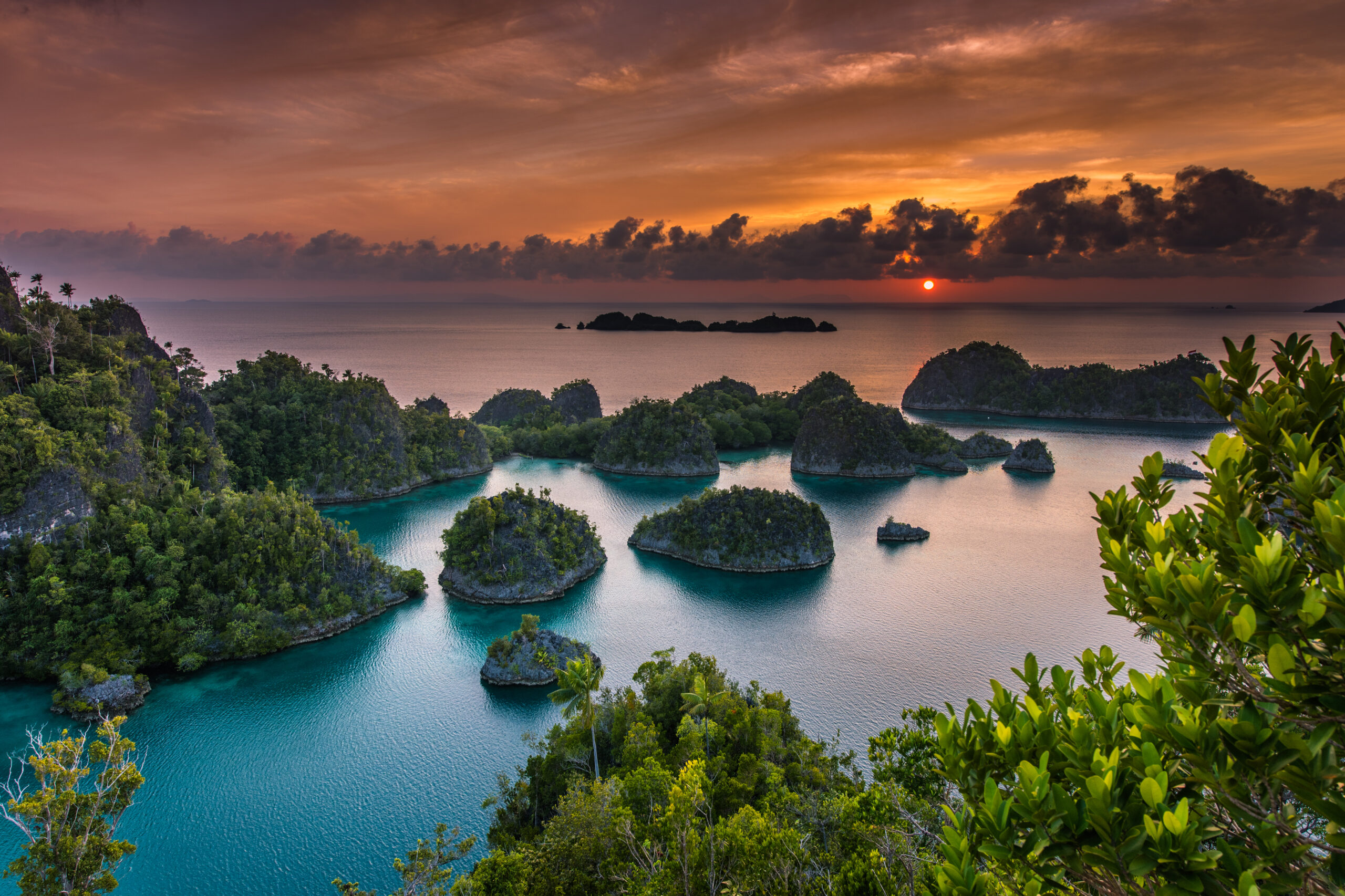 Indonesia,Superb,Sunset,In,Papua